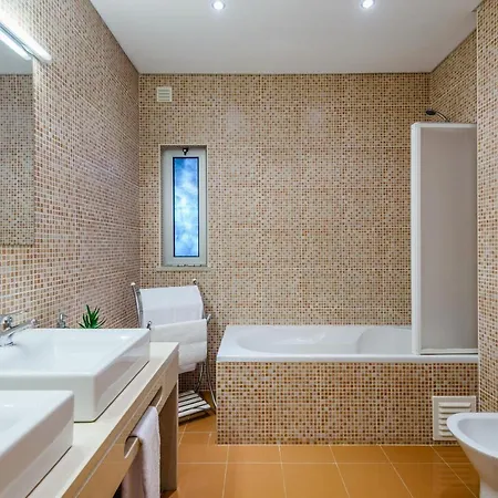 Rosemary - Surf And Beach Villa *