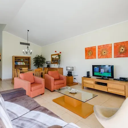 Rosemary - Surf And Beach Villa Albufeira